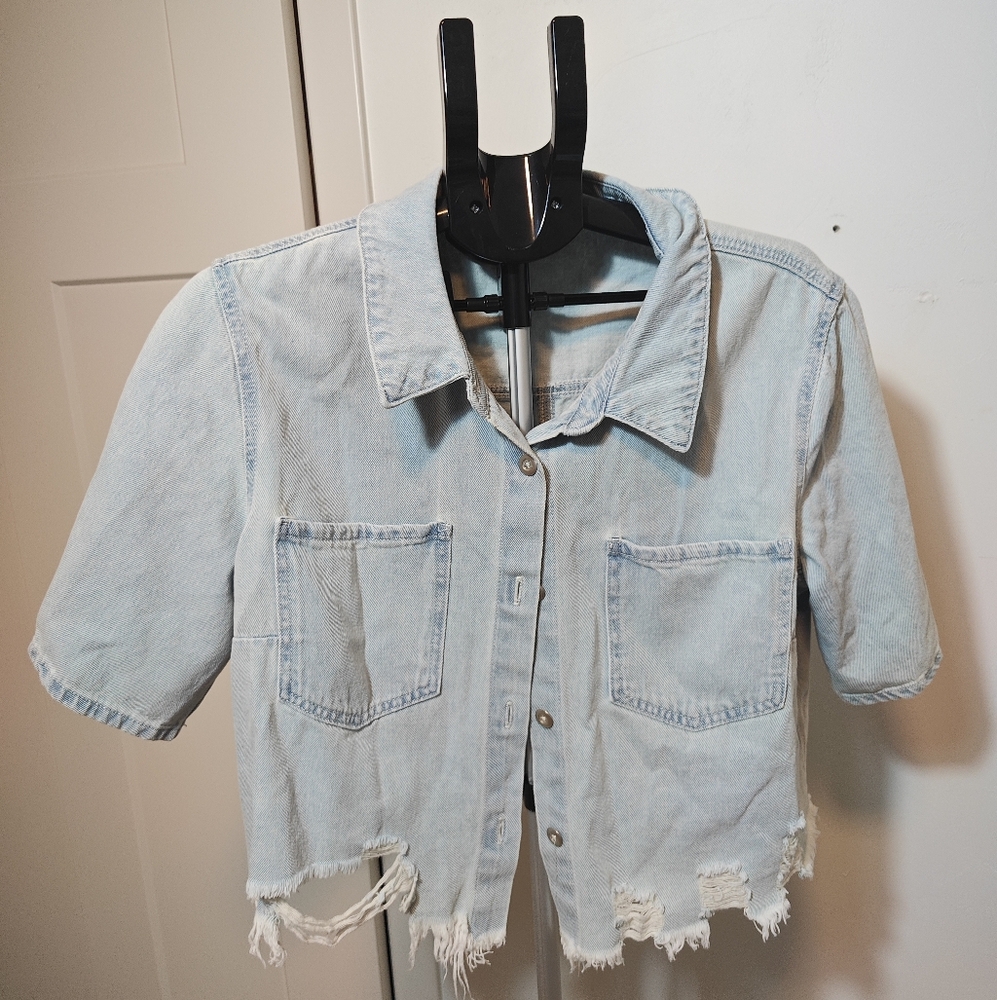 White Washed Cropped Denim Jacket